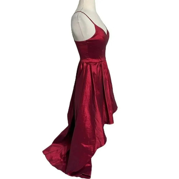 B. SMART‎ dress women’s size 3 sexy red spaghetti strap hi/low formal - Picture 3 of 9